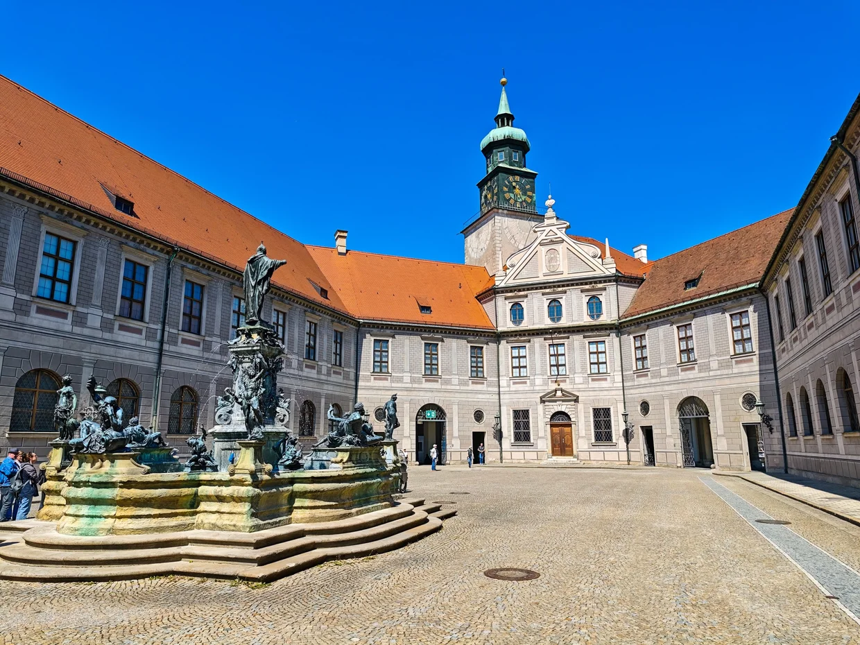 Brunnenhof courtyard of the Residenz with the Wittelsbach fountain