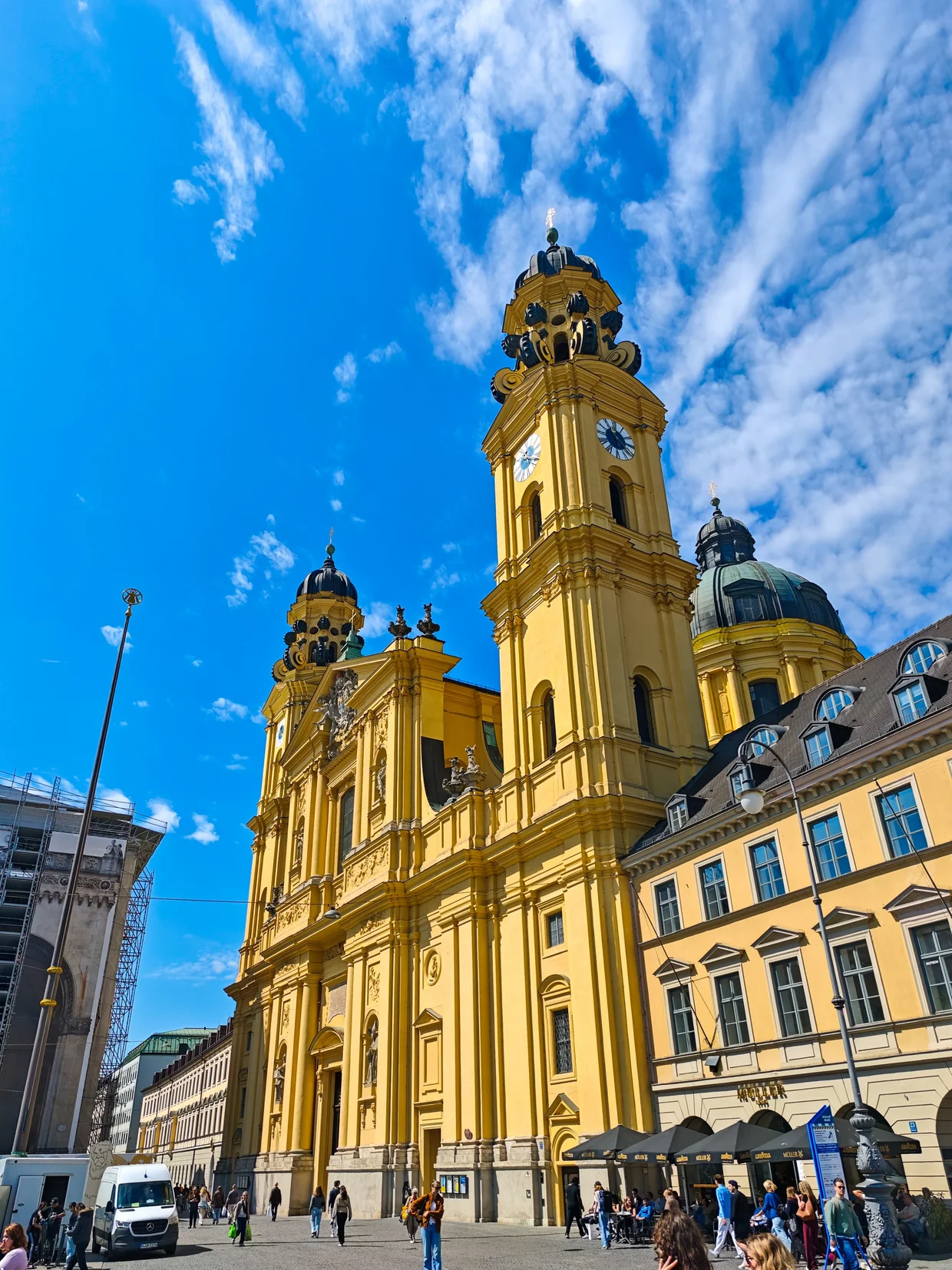 Side view of the Theatinerkirche showing the towers and the dome together