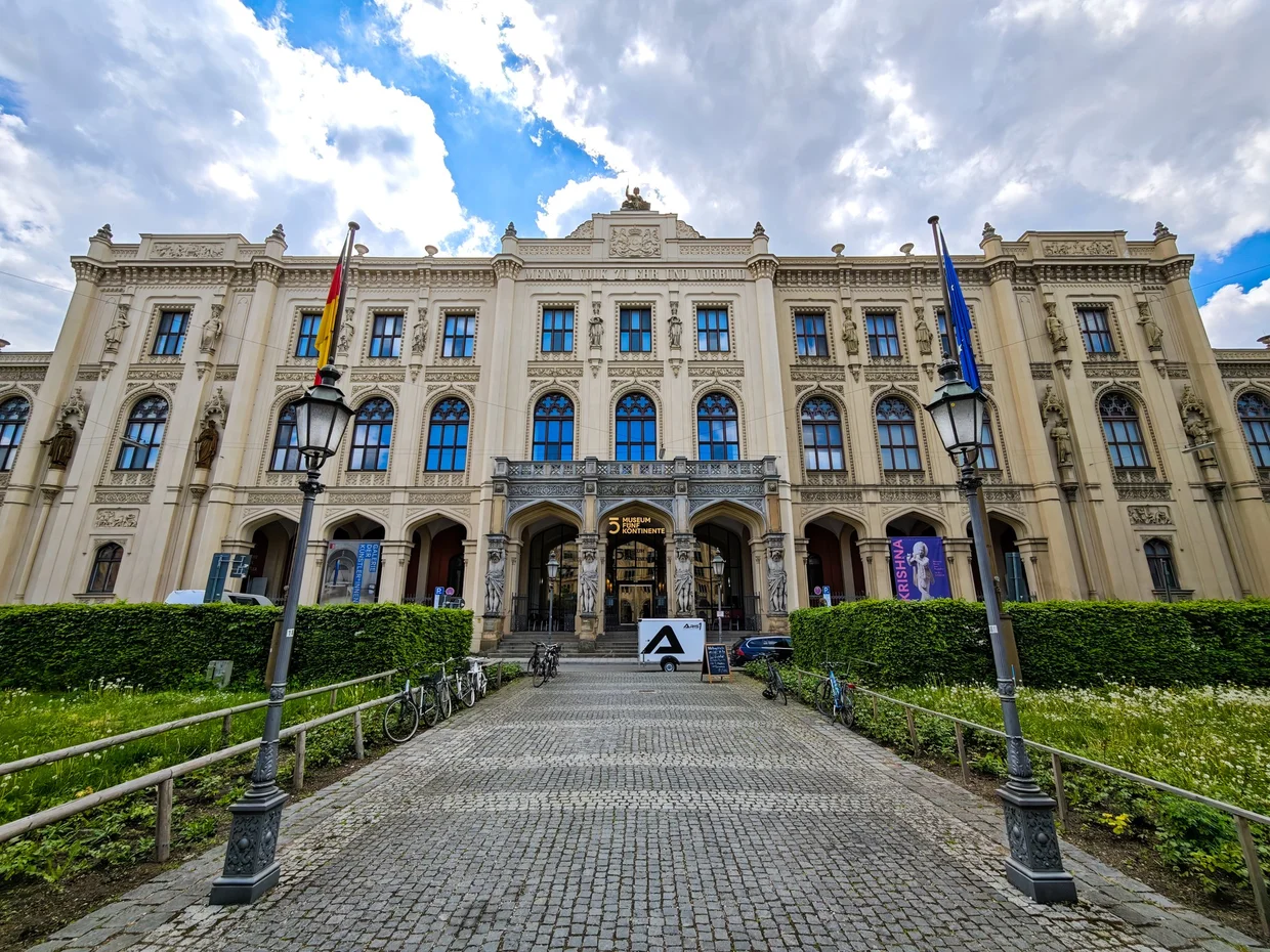 Museum Fünf Kontinente on Maximilianstraße, neo-Renaissance facade with two flag poles
