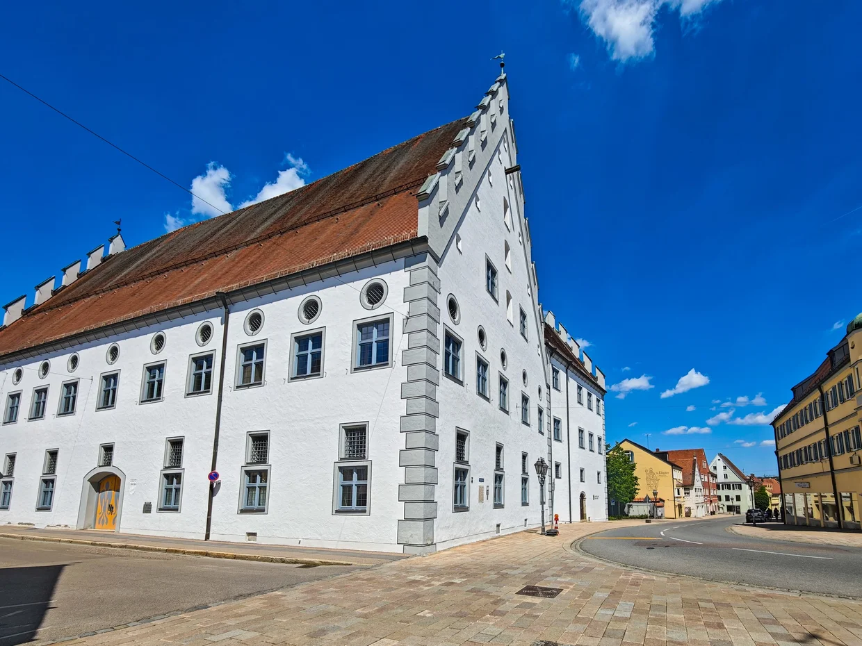 The Renaissance Tanzhaus from below