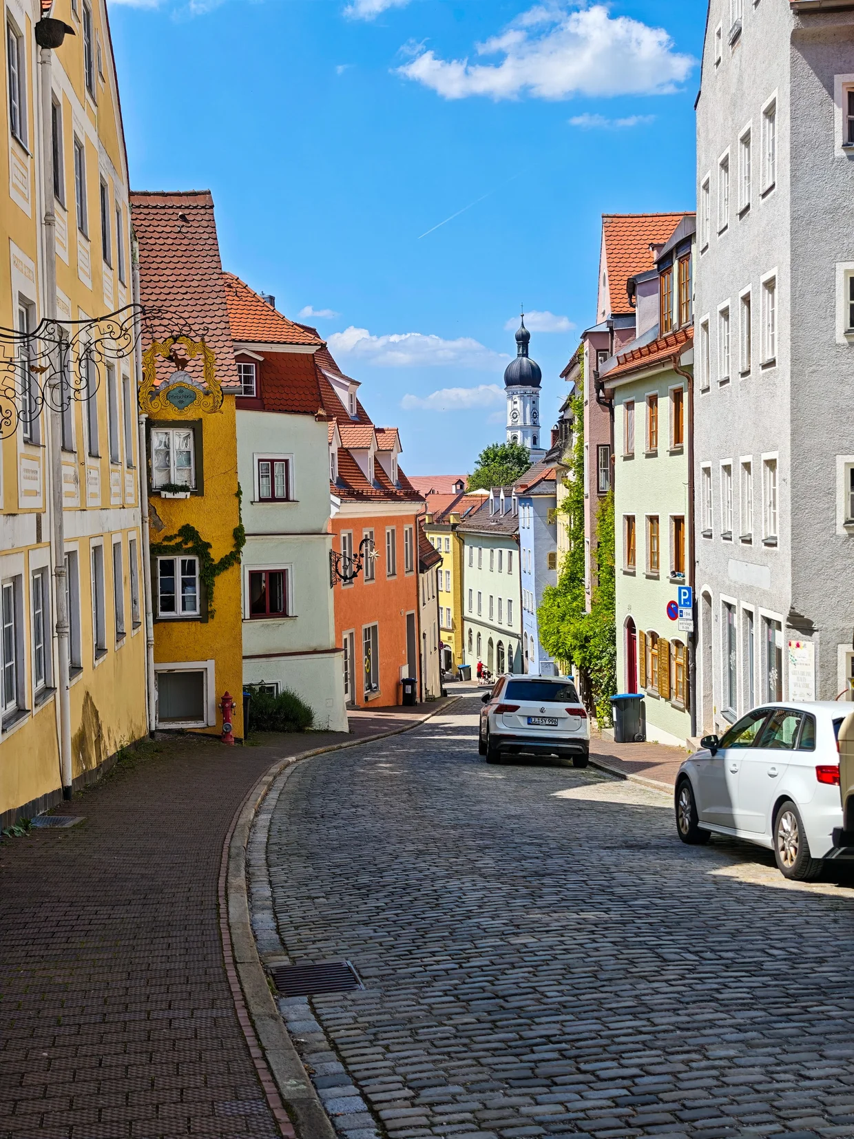 Looking down a lane to the Schmalzturm