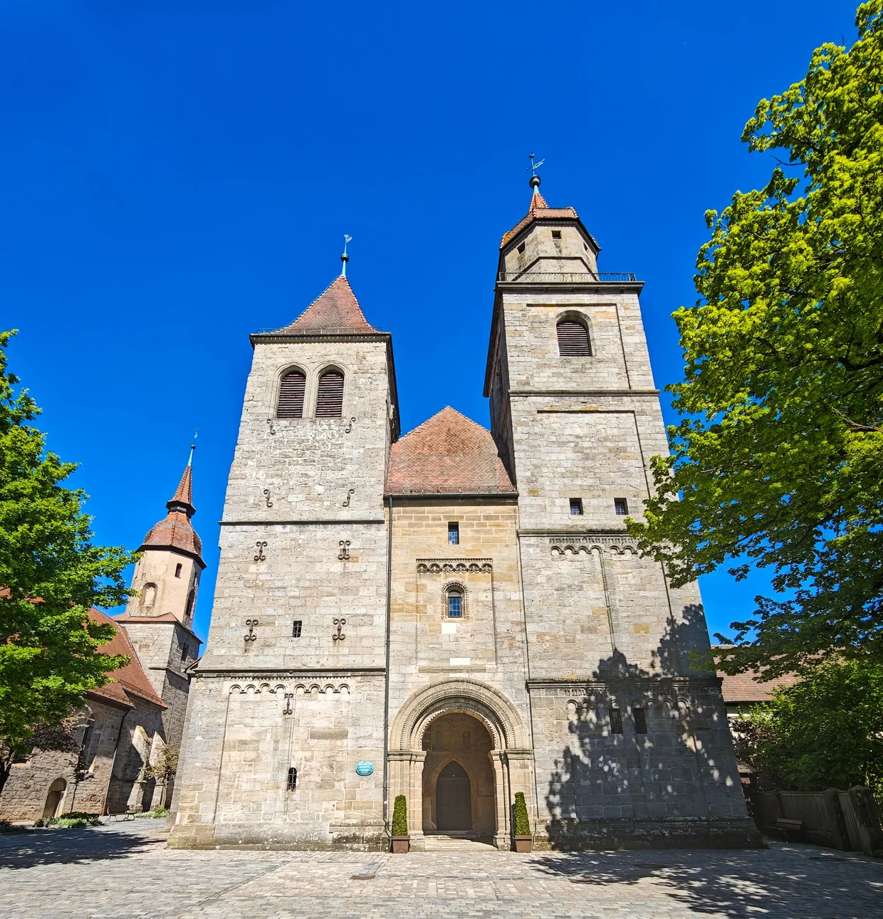 Marktplatz looking toward the Stiftskirche