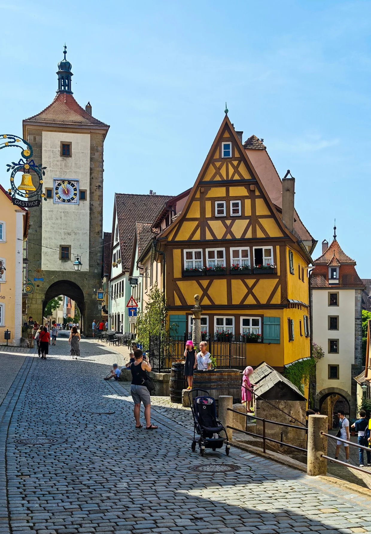 The Siebersturm gate tower from inside the lane