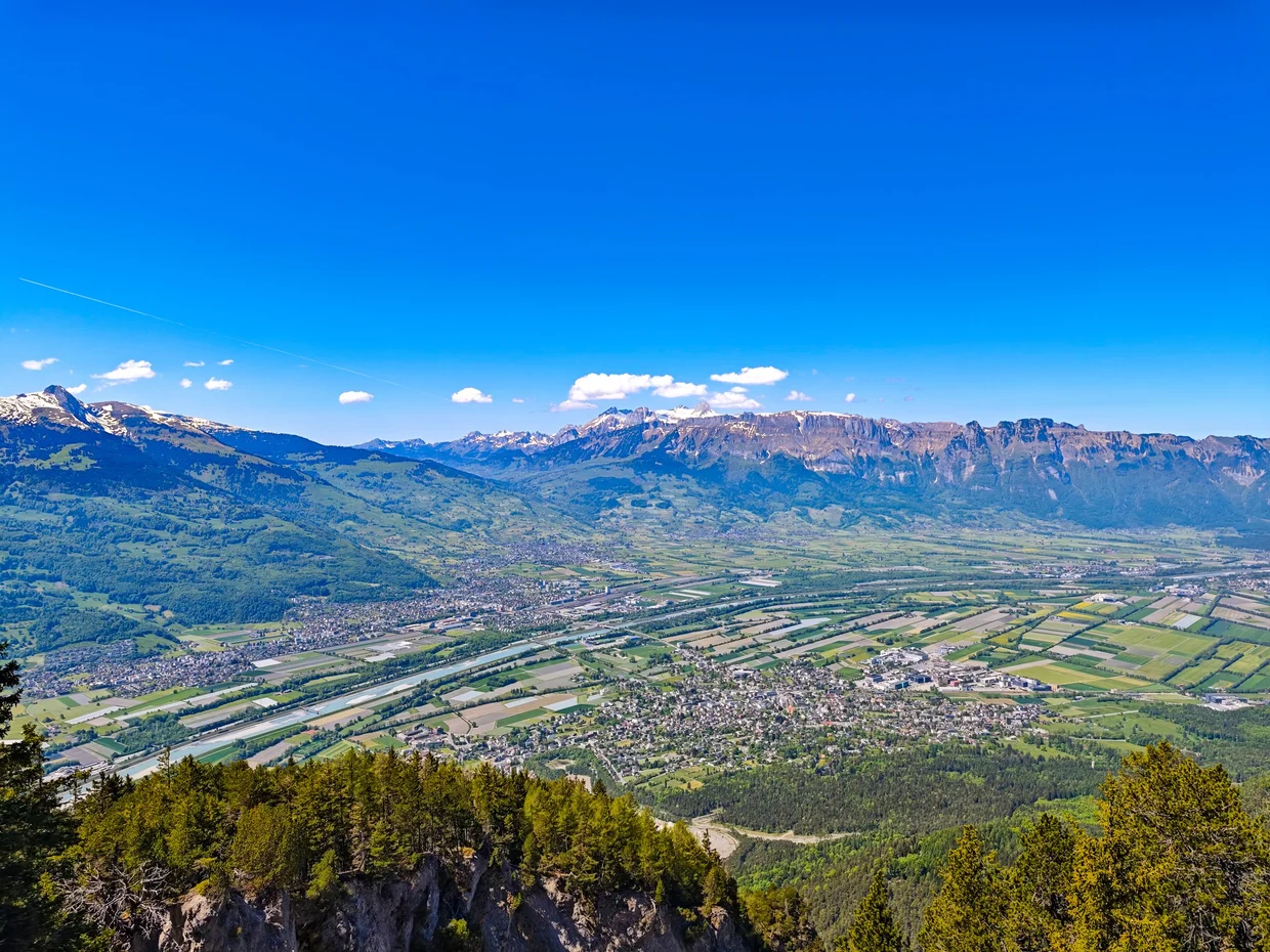 View over the Rhine valley from the castle viewpoint