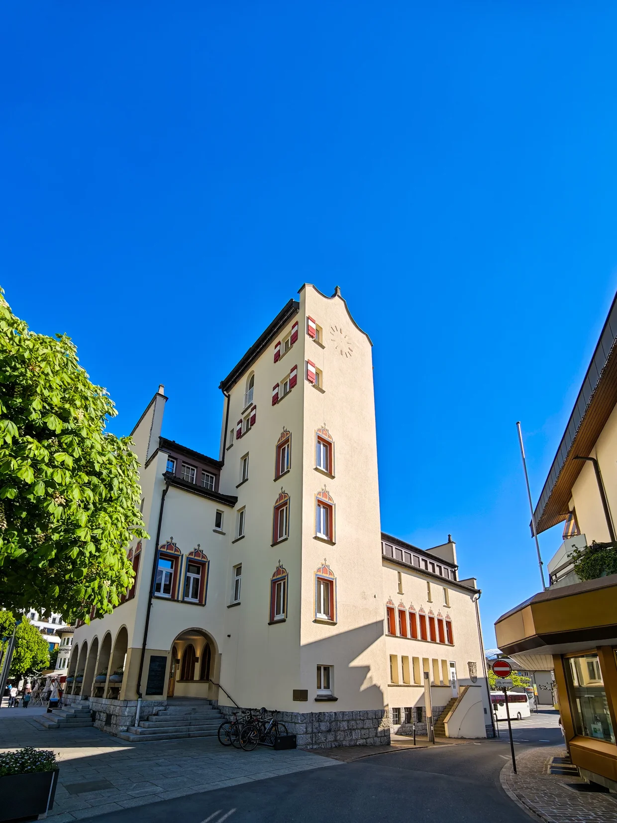 The old Vaduzer Saal hotel building