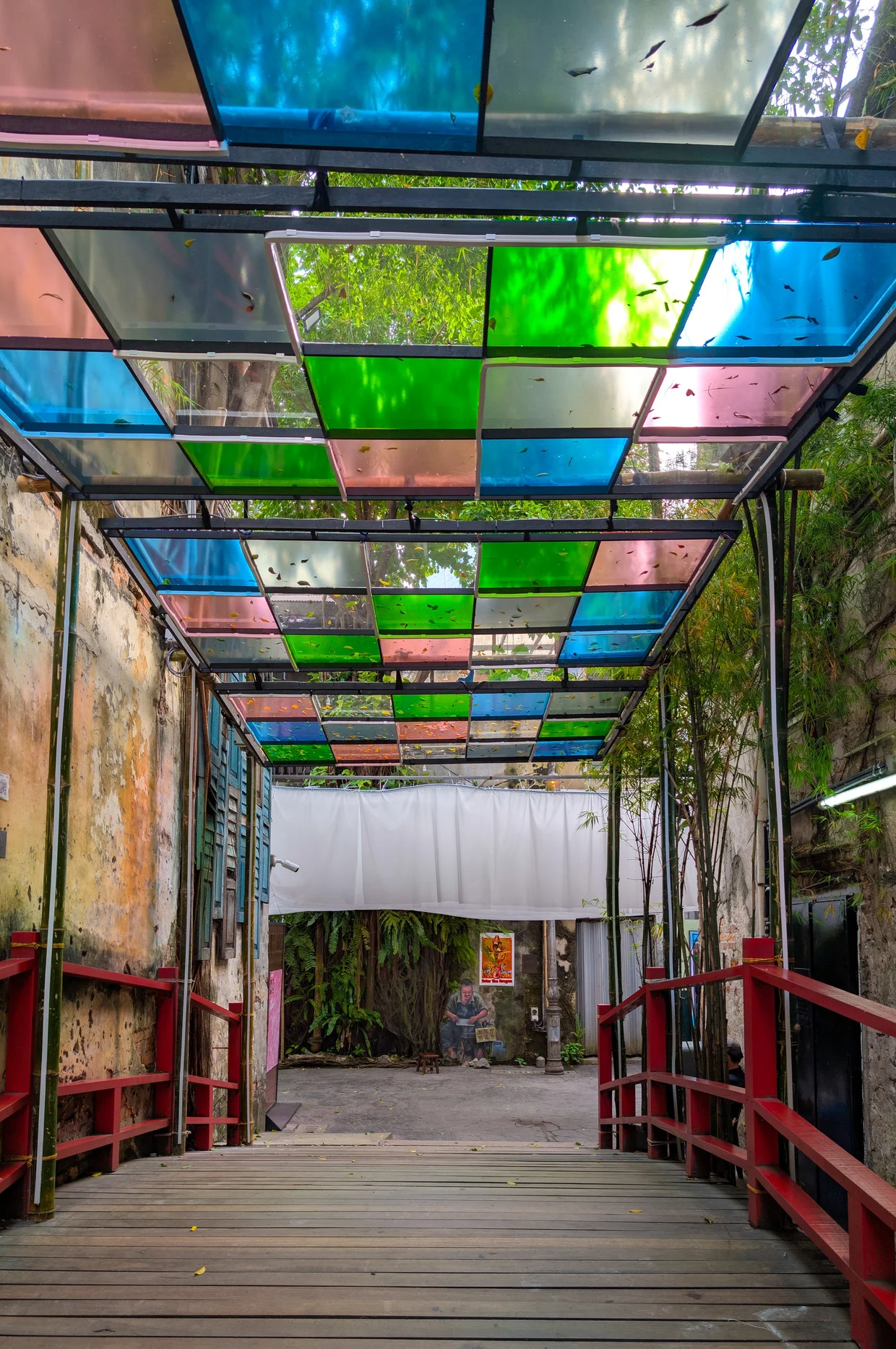 Kwai Chai Hong's signature glass canopy