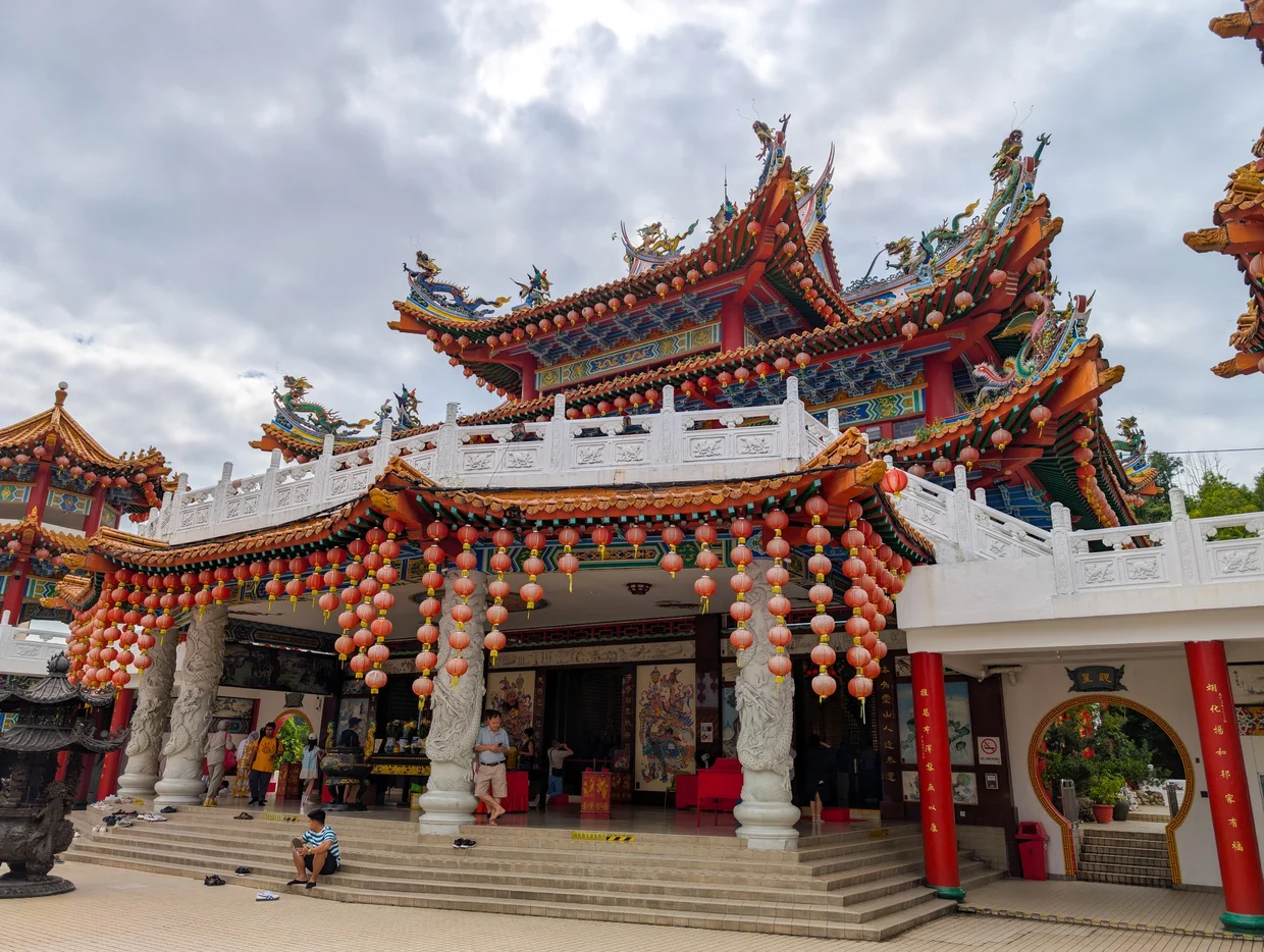Thean Hou Temple front with red lanterns